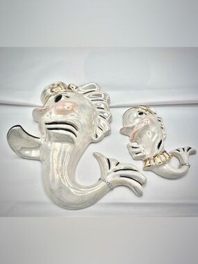 Retro MCM Dancing Fish Chalkware Wall Plaque Set - Pearl White Luster Mr & Mrs